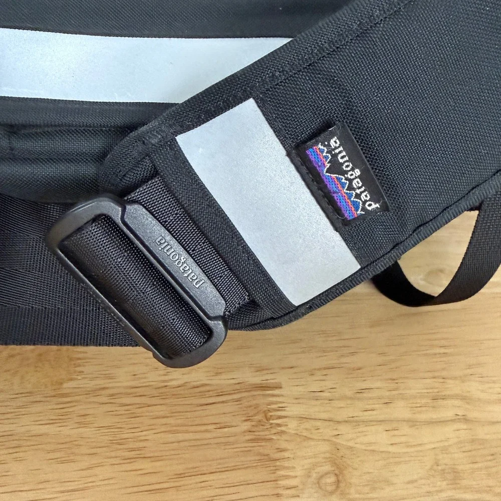 Patagonia Critical Mass Messenger Bag Black Sierra Nevada Brewing Co Logo Large